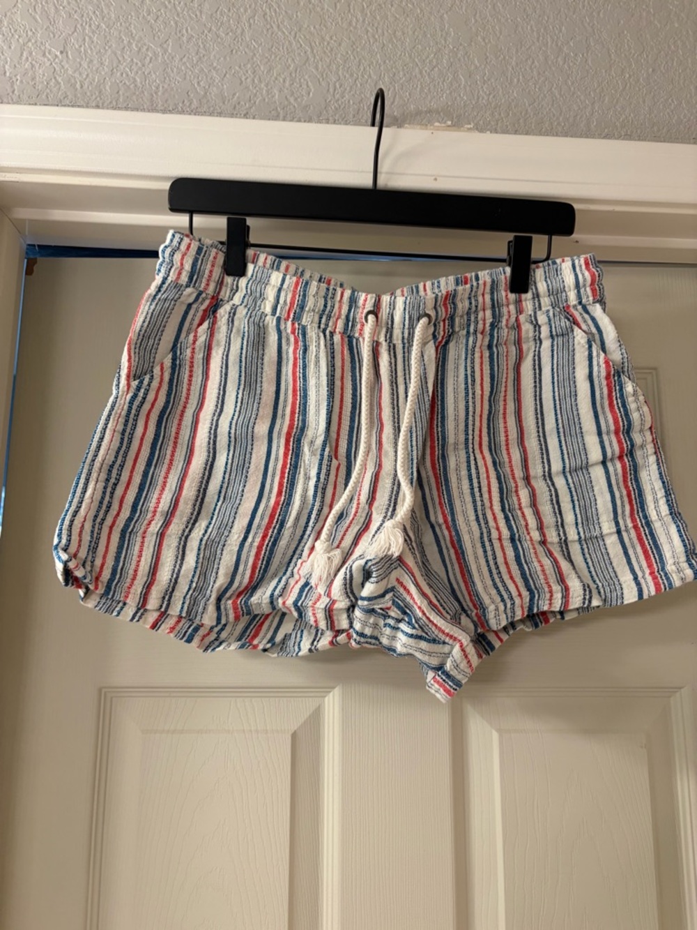 Natural Reflections Made in India White Shorts with Red & Blue Stripes